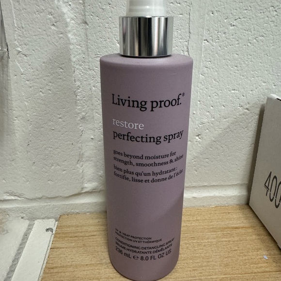 Living proof restore shampoo, conditioner and leave-in kit - Picture 5 of 7